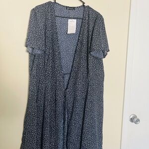 Pretty Garden Summer Wrap Maxi Dress Floral V Neck Long Dress. Size XL NWT